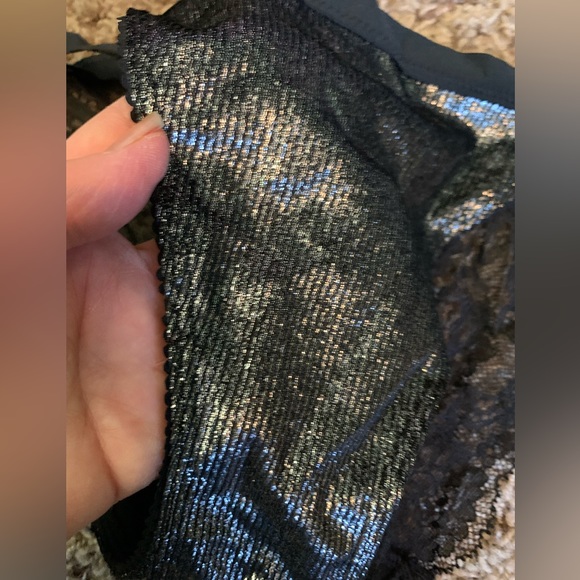 New VICTORIAS SECRET Silver Black String Bikini PANTY size M Lace back NWT - Picture 2 of 8